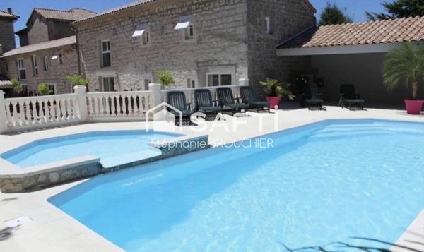 Appartement neuf avec piscine