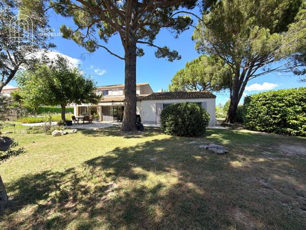 TOESCHI IMMOBILIER vous propose cette magnifique propriété de charme a
