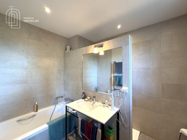 TOESCHI IMMOBILIER vous propose cette magnifique propriété de charme a