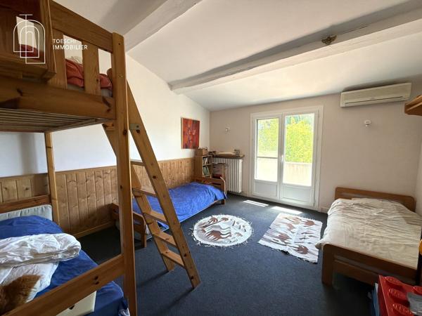 TOESCHI IMMOBILIER vous propose cette magnifique propriété de charme a