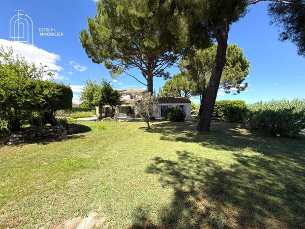 TOESCHI IMMOBILIER vous propose cette magnifique propriété de charme a