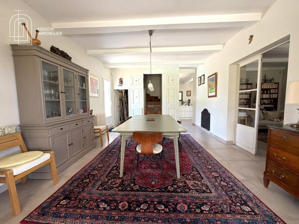 TOESCHI IMMOBILIER vous propose cette magnifique propriété de charme a