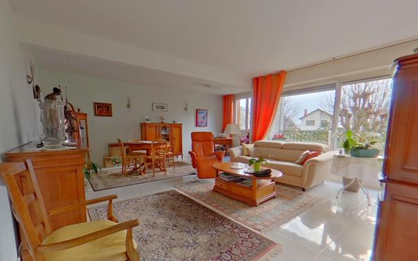 Appartement à vendre    5 pièces • 110,84 m2 Montmorency