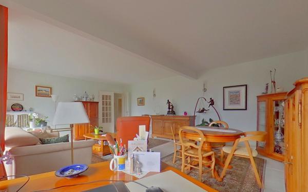 Appartement à vendre    5 pièces • 110,84 m2 Montmorency