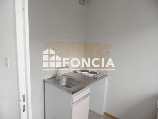 Location Studio 30.74 m² - 17 PLACE JEANNON L'ARBALETRIER Villers Les Nancy 54600