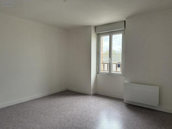 Immeuble à vendre à Chemillé-en-Anjou dans le Maine-et-Loire (49120), ref : 49058-1544