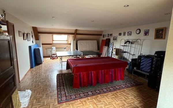 Maison à vendre    5 pièces • 259 m2 Hazebrouck