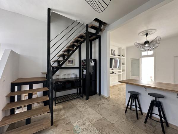 Maison 71m2 entièrement rénovée, très bien placée