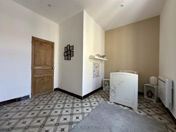 Maison 71m2 entièrement rénovée, très bien placée
