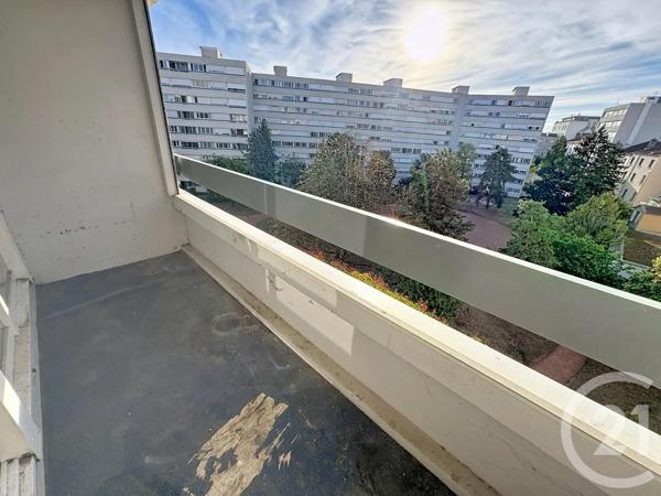 Appartement F4 à vendre  4 pièces - 81,52 m 2   LYON  - 69007