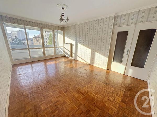 Appartement F4 à vendre  4 pièces - 81,52 m 2   LYON  - 69007