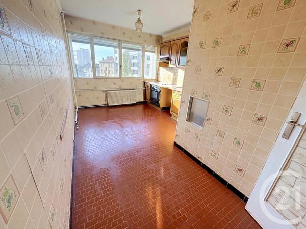 Appartement F4 à vendre  4 pièces - 81,52 m 2   LYON  - 69007
