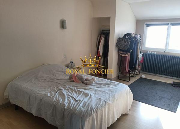 Vue sur la terrasse, quartier recherché, à 5 min à pied de la gare