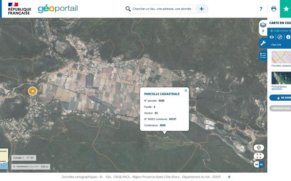 Terrain à vendre    Signes