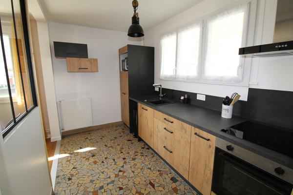 A LOUER - Appartement meublé Dijon 2 pièce(s) 43.22 m2