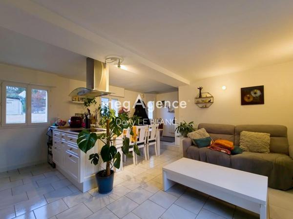 Immeuble à JOUY, 28300 - 265m²