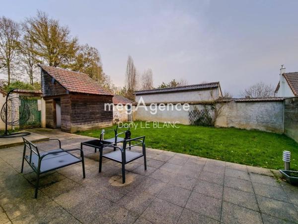Immeuble à JOUY, 28300 - 265m²