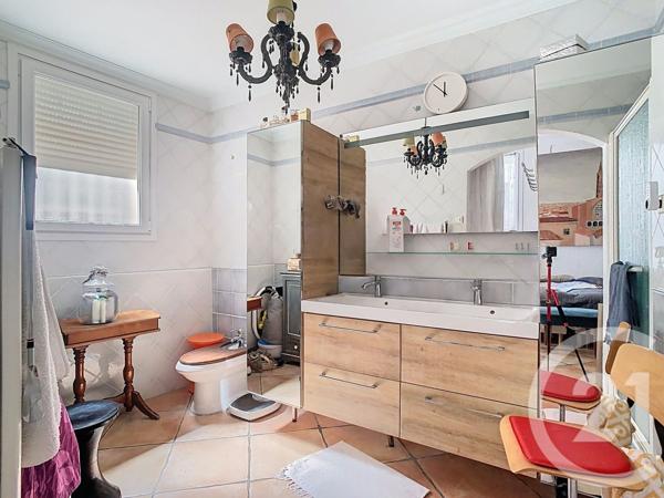 Appartement F3 à vendre  3 pièces - 164,53 m2 PERPIGNAN - 66