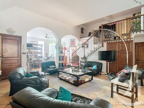 Appartement F3 à vendre  3 pièces - 164,53 m2 PERPIGNAN - 66