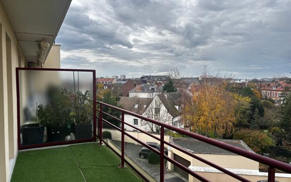 Appartement à vendre    3 pièces • 69,48 m2 Compiègne
