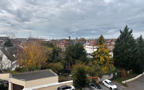 Appartement à vendre    3 pièces • 69,48 m2 Compiègne