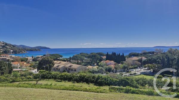 Appartement Studio Cabine à vendre  2 pièces - 25,29 m2 LE LAVANDOU - 83