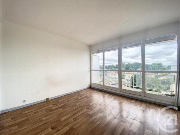 Appartement F3 à vendre  3 pièces - 95,02 m2 SENS - 89