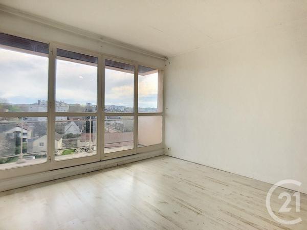 Appartement F3 à vendre  3 pièces - 95,02 m2 SENS - 89