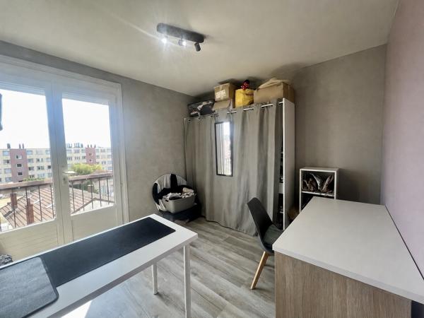 Appartement T3 avec un agréable extérieur - Chalon sur Saône