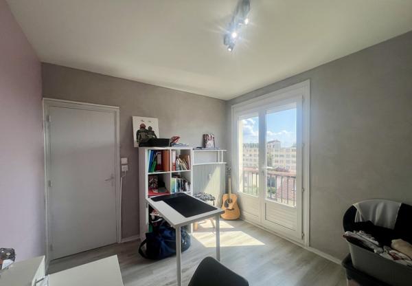 Appartement T3 avec un agréable extérieur - Chalon sur Saône