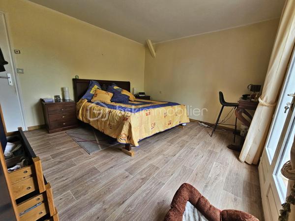 Maison ancienne de 180 m²