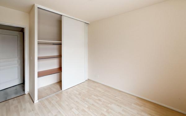 Appartement à louer    3 pièces • 64 m2 Orléans