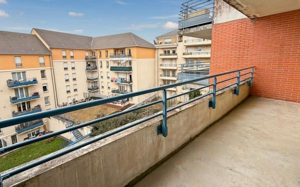 Appartement à louer    3 pièces • 64 m2 Orléans