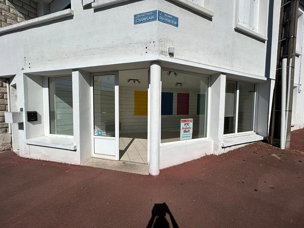 Local commercial Royan 2 pièce(s) 37 m2
