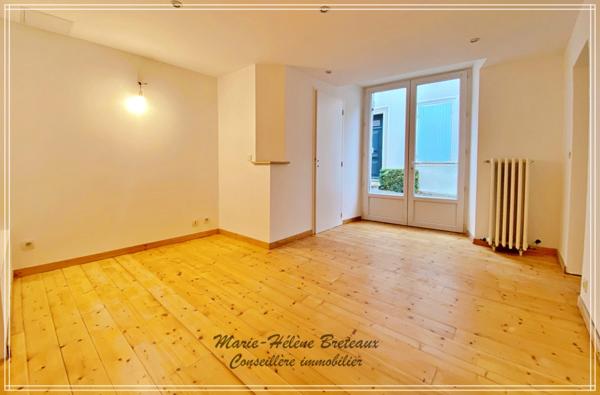 Maison de village, appartements, avec fort potentiel – Idéale investissement locatif ou résidence principale avec rendement