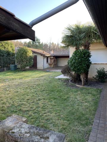 Location                                                      Maison
                        
                     6 pièces                      160 m2                     à Martignas-sur-Jalle