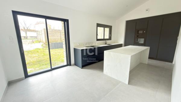 Carquefou - La Gouachére - Maison en pierre - 220m² - 6 chambres - 1 000m² de terrain