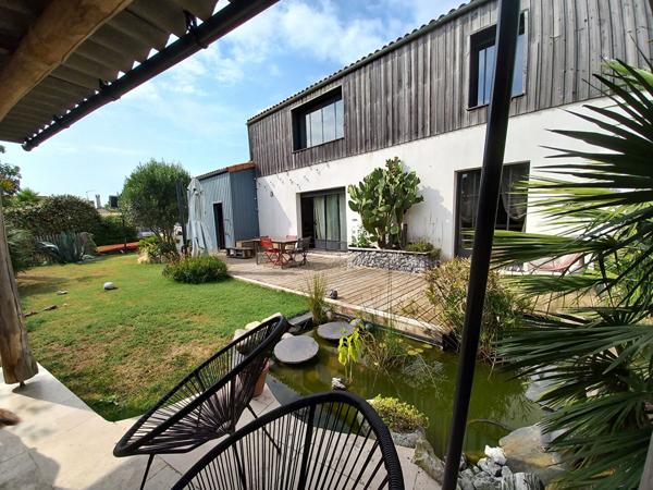 Maison contemporaine de 2019 - Volumes, confort et prestations de qualité