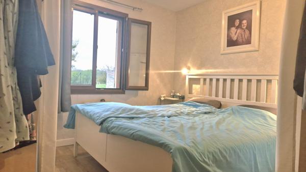 Offre exceptionnelle ! Calme et douceur de vivre en Périgord Noir : maison de plain-pied avec vue et isolation parfaite piscine et superbes prestations