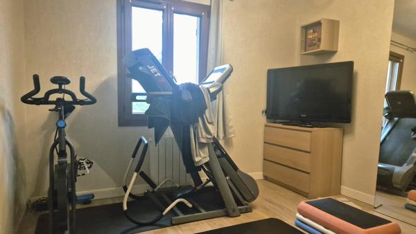 Offre exceptionnelle ! Calme et douceur de vivre en Périgord Noir : maison de plain-pied avec vue et isolation parfaite piscine et superbes prestations