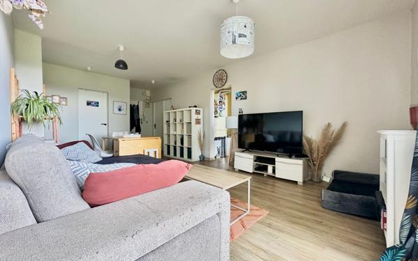 Appartement à vendre    3 pièces • 59 m2 Bruges