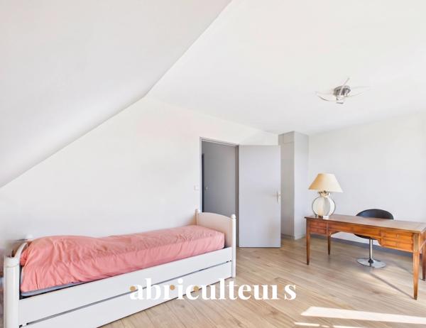 Appartement familial Dernier étage 6 pièces Charenton-le-Pont