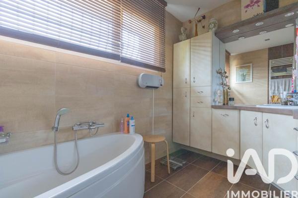 Maison à vendre 6 pièces 130 m² Saint-Apollinaire