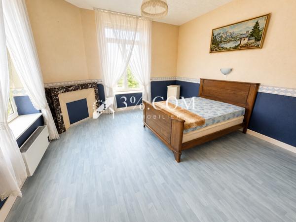 Maison
                                                                                                                                                                                                                                                                                                                                                                                                                                                                                                                                                                600  m²