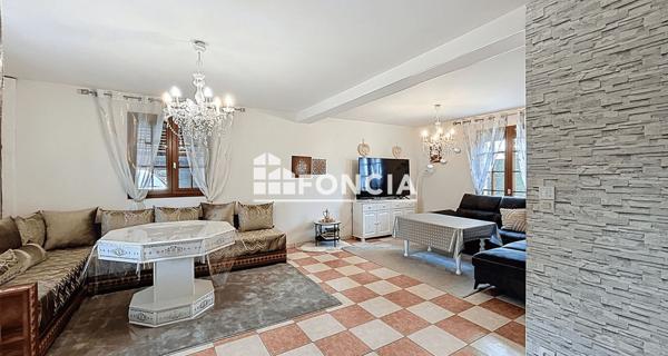 À vendre Maison 5 pièces 105.22 m² - Lisieux 14100