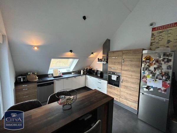 Appartement à louer 4 pièces 118.31m²