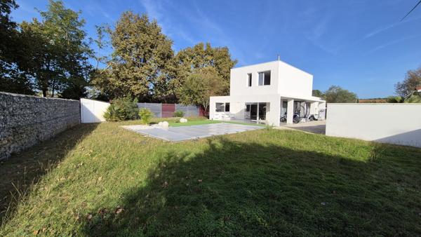 Maison 5 pièces - 140 m²