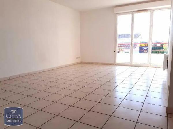 Appartement à louer 2 pièces 54.58m² Marmande (47200)