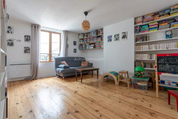 Vente                                                      Maison de ville
                        
                     5 pièces                      130 m2                     à Thorigny-sur-Marne