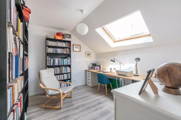 Vente                                                      Maison de ville
                        
                     5 pièces                      130 m2                     à Thorigny-sur-Marne